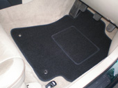 Contoured footwell carpet